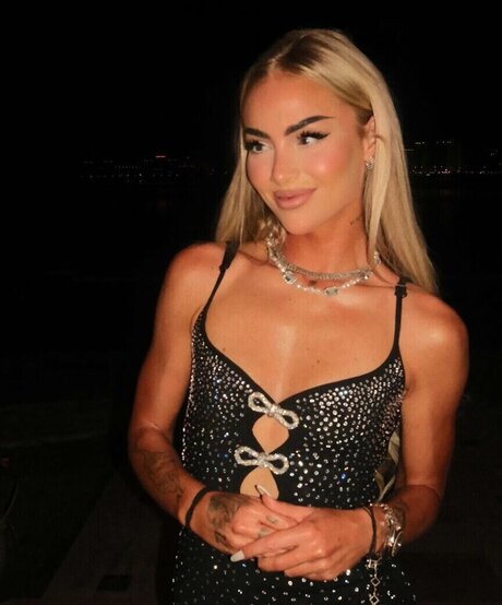 Alisha Lehmann hd star photo