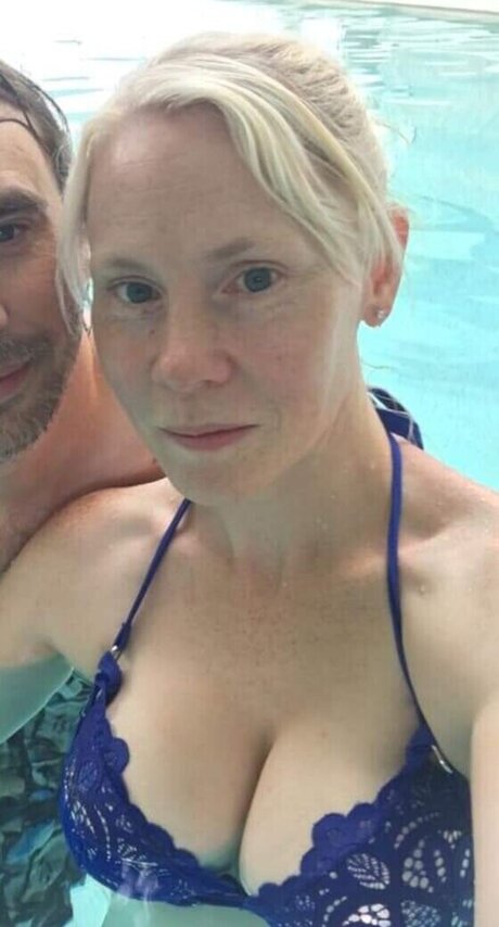 Donna Shepherd star nice pics