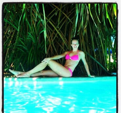 See Jane Go TV xxx model picture