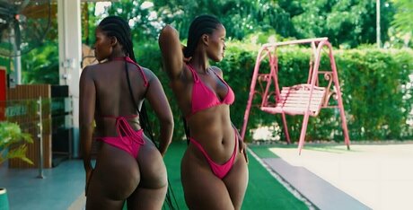 African Booty Meat nudes model gallery