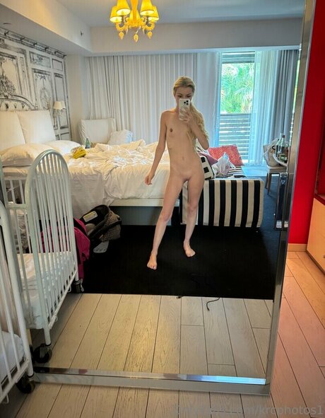asian lesbians onlyfans beautiful galleries