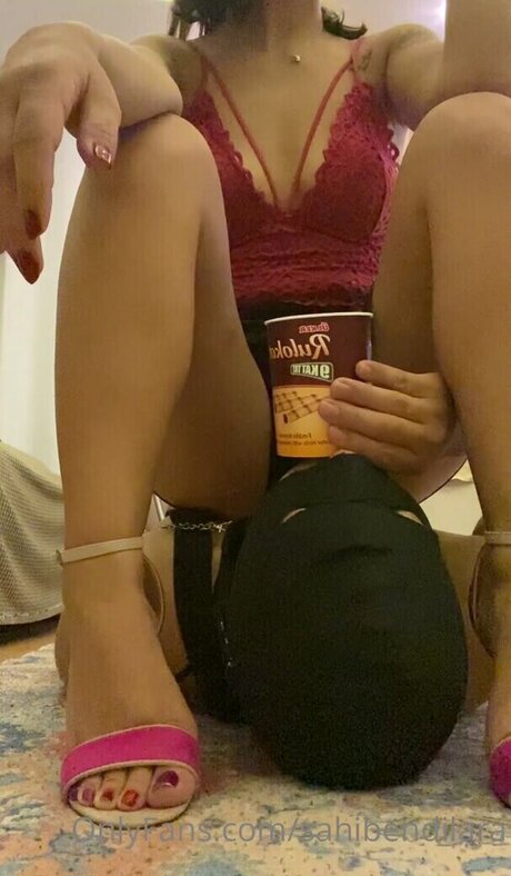 sahibendilara star hot images