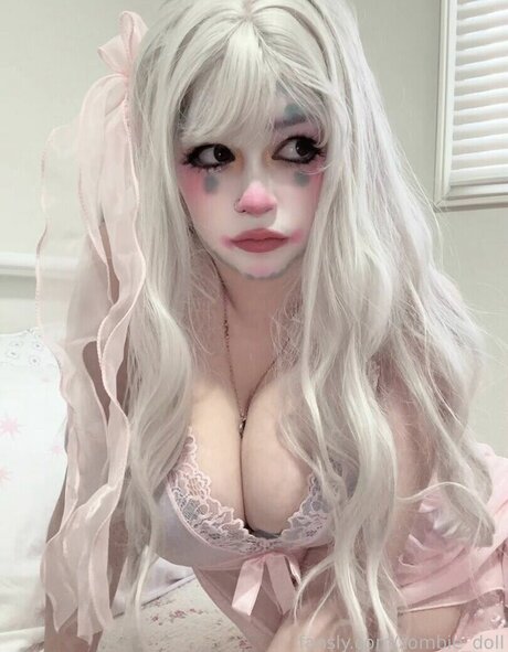 Zombie Doll beautiful model image