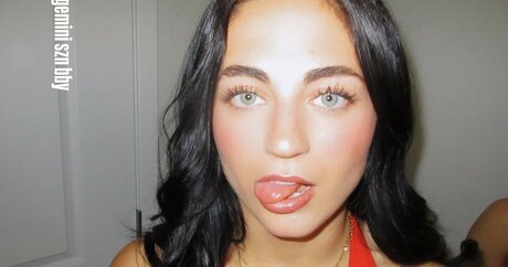 Abby Rathbone sexy actress img