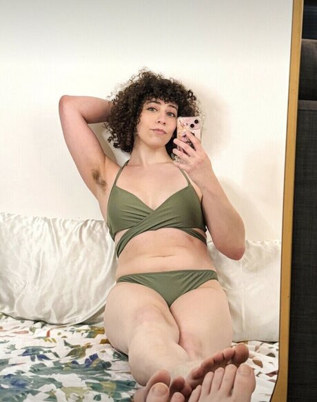 Julia Kaye nice model photo