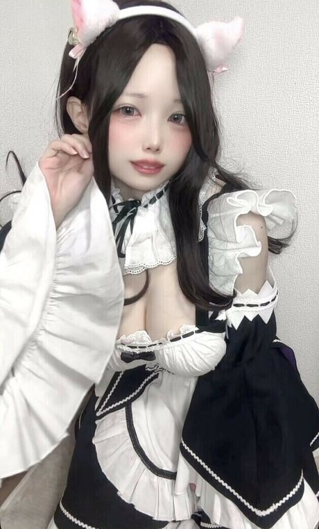 Amatsu Pukupu pornographic actress picture