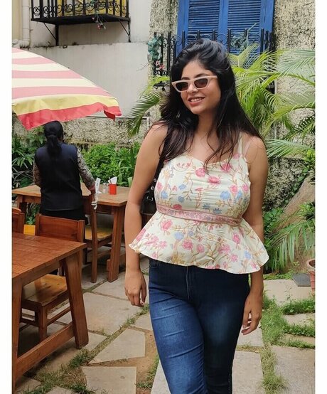 Tulika Snehil top star pics