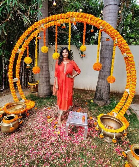 Tulika Snehil nice actress pics