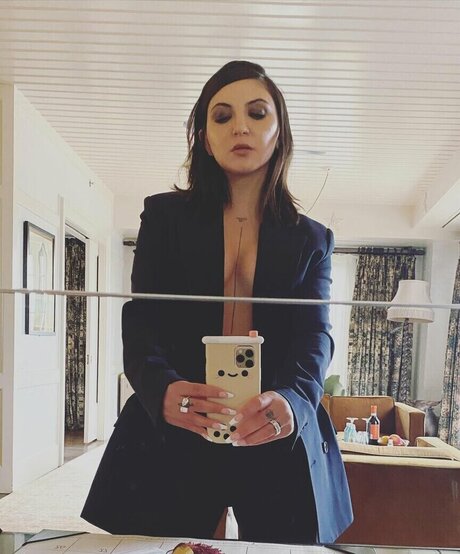 Julia Michaels high quality star gallery