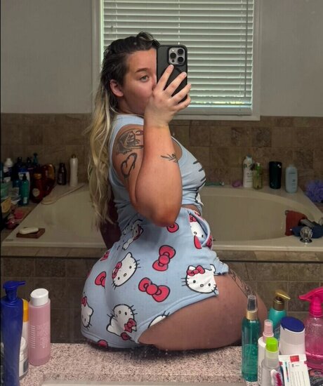 bbw shemale onlyfans sexy pics