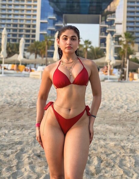 Soniya Singh Khatri hd model galleries