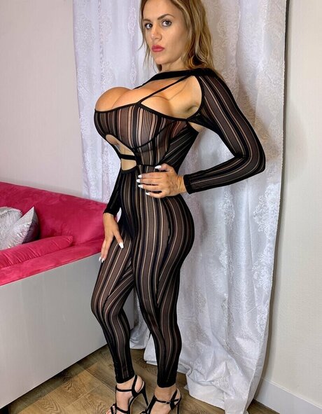 jazmyneday pornstar naked pic