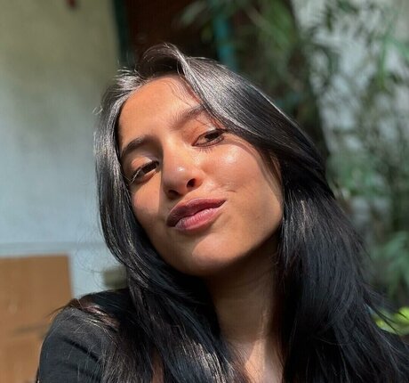 Divya Deshmukh high quality pornstar pic