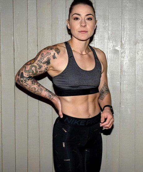 Lucy Spraggan sexy pornstar archive
