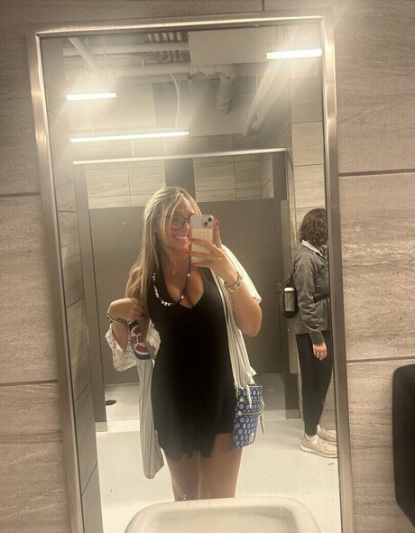 Bree Delio pornstar top picture