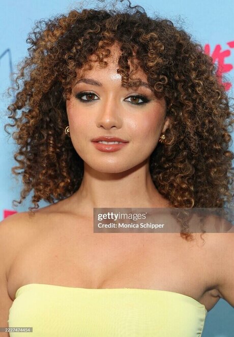 Soley Liboy star hd images