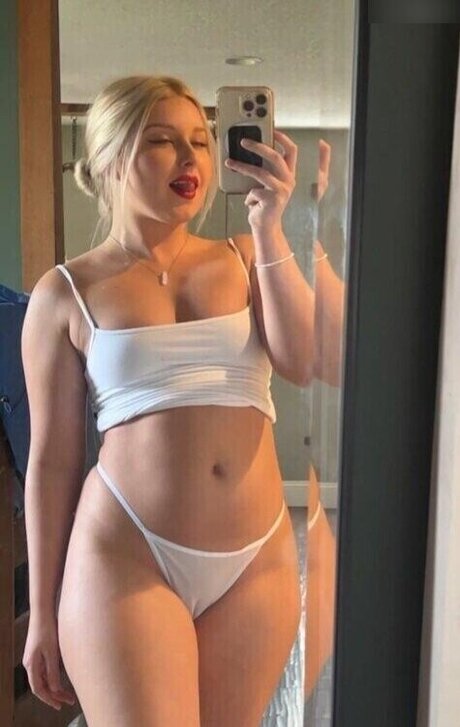 Motorsports Molly model sex pictures