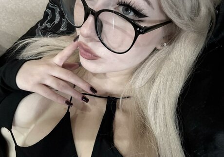 su ga r ik pornstar hd img