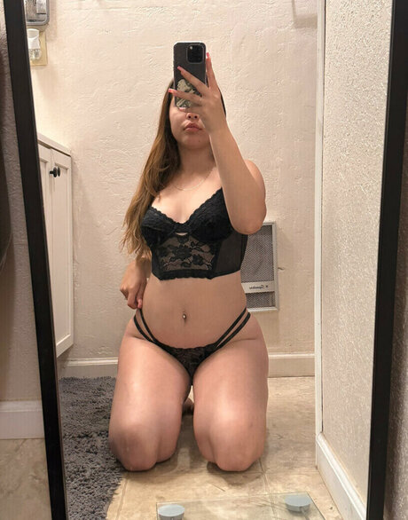 aleebby03 nice pornstar img