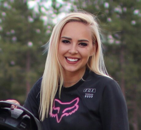 Moto Gal Adventures hot model pics