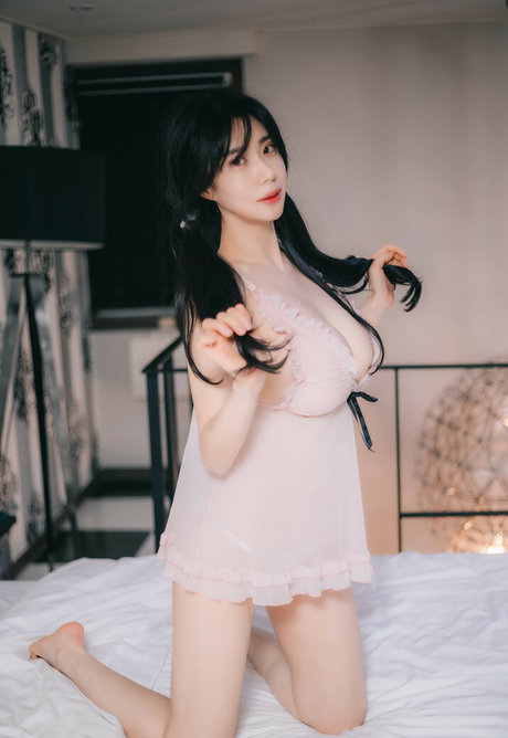 Sia s2 20 sexy model image