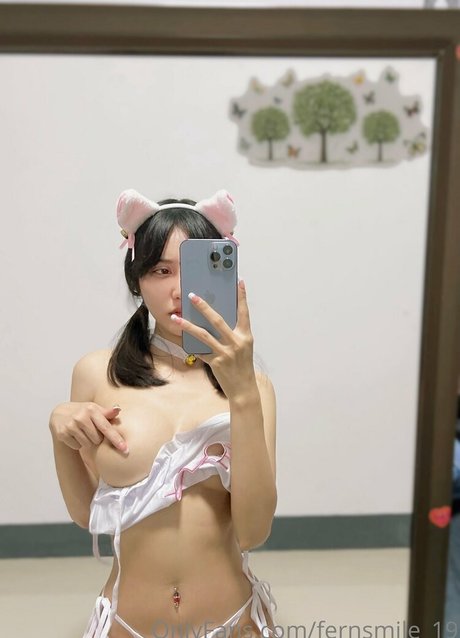 Fernsmile19 sex star photo