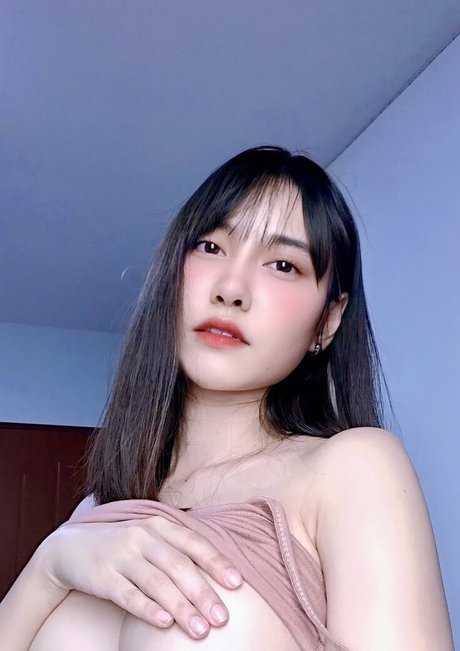 Fernsmile19 star nude image