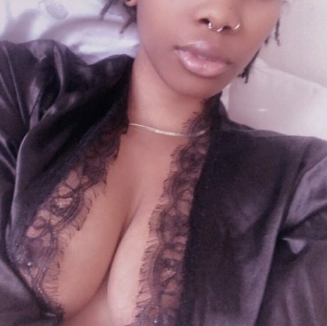 venusmoon3 hot pornstar picture