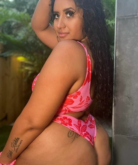 tianatee808 erotic pornstar picture