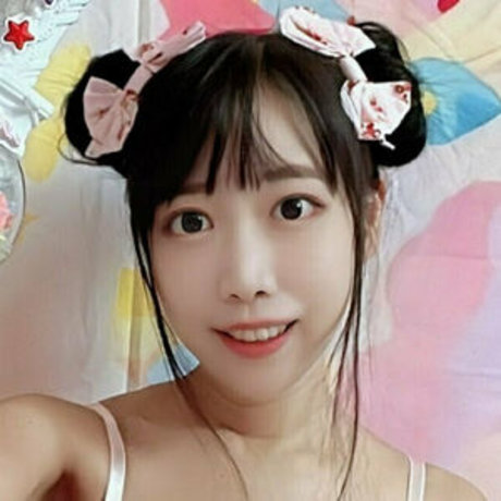 Nek0gigichan model exclusive pic