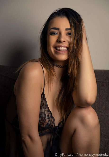 momoneyyymoprobzzz best actress galleries