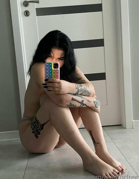 gracesfree star naked gallery