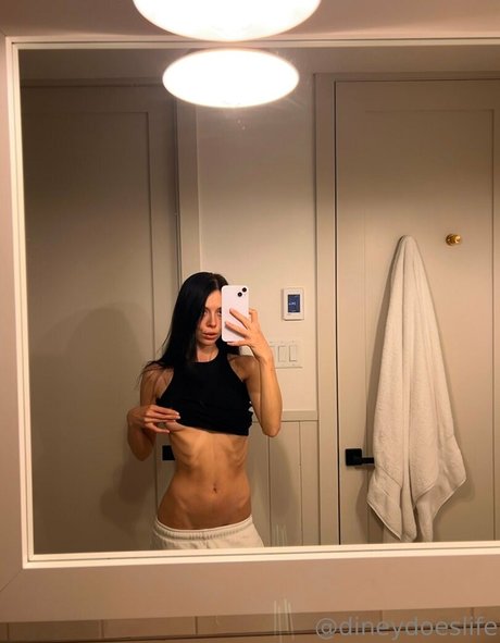 dineydoeslife pornstar sex pic
