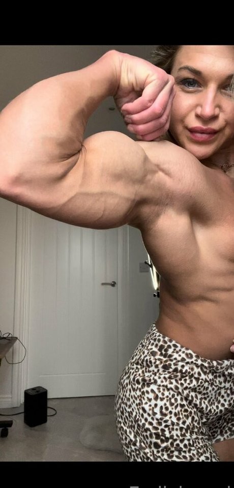 emilyjbrand98 naked star galleries