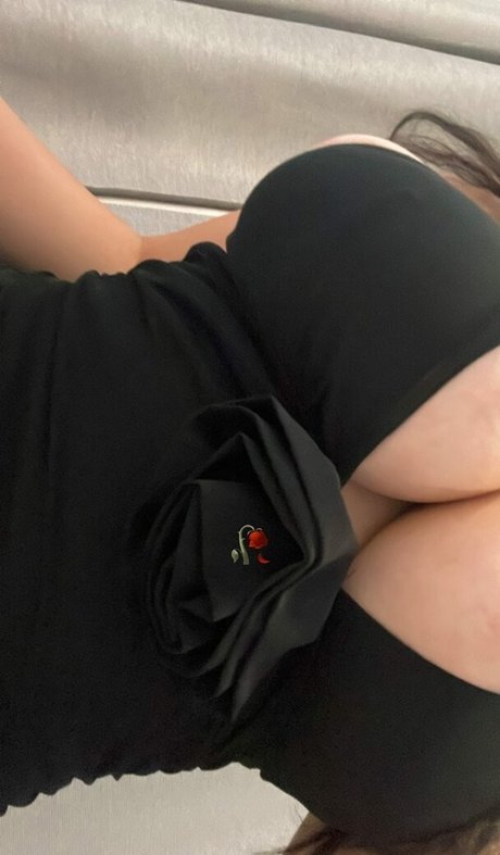 gtnlmts star erotic archive