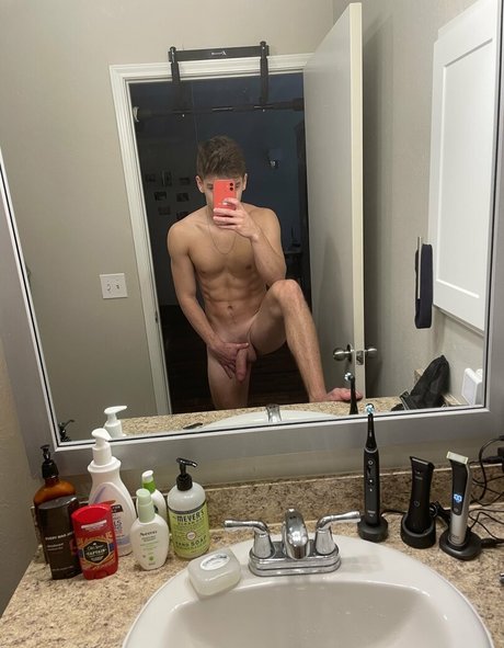 ryancapone pornstar nude galleries