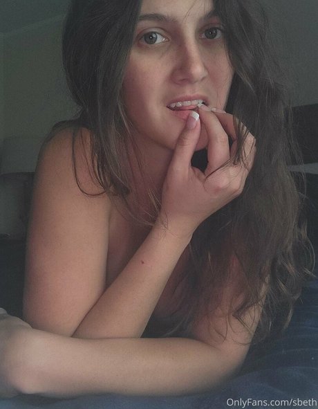 sbeth nice model photos
