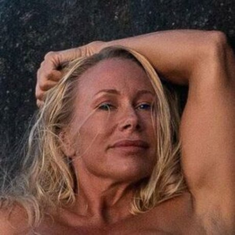 Erika Torronen model nice pic