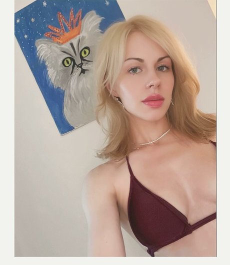 Orianthi adult model archive