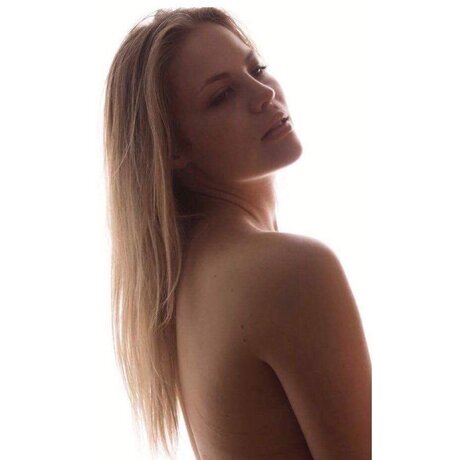 Ela Rivers pornstar nice photos