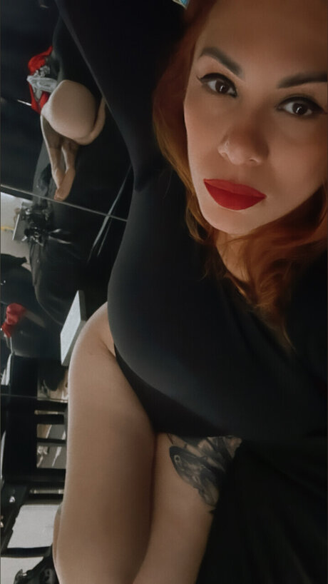 Sexy Janet star photo