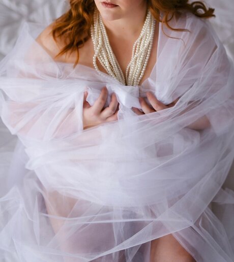 Mrs GingerSnap art model photo