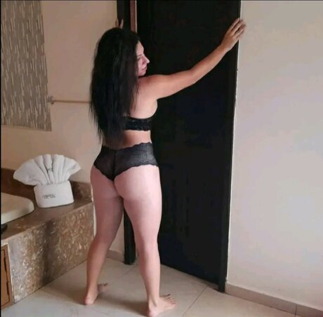 ebony solo onlyfans exclusive img