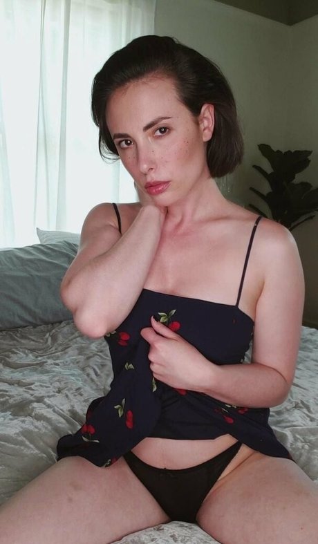 caseycalvertxxx nudes actress galleries