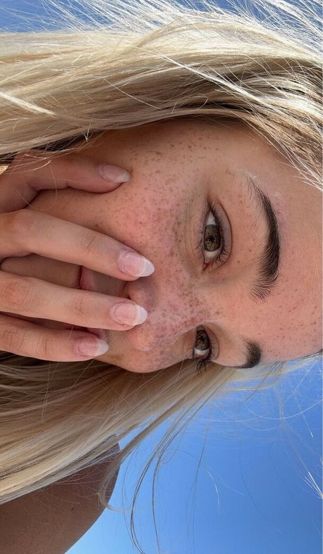 flexible teen onlyfans sexy nude picture