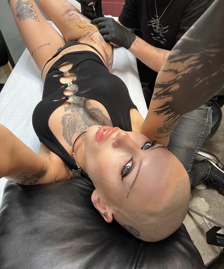Siiickbrain star naked galleries