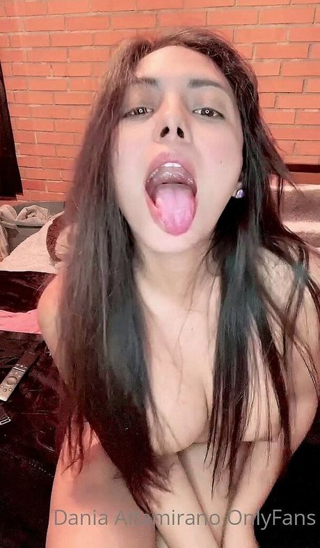 Dania Altamirano nudes star image