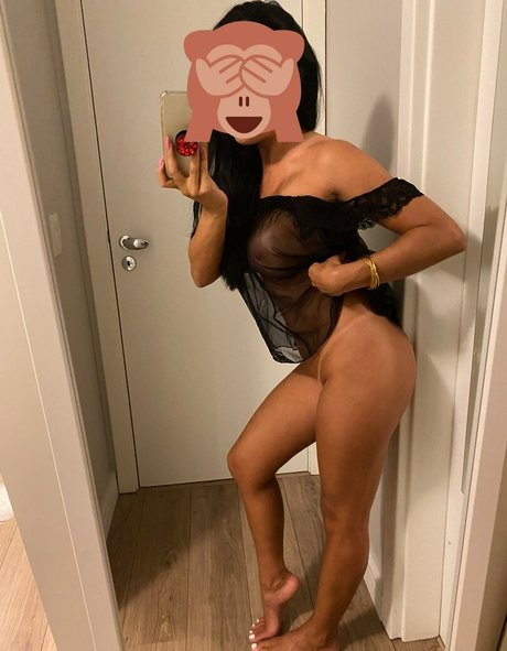 goth threesome onlyfans free nude img