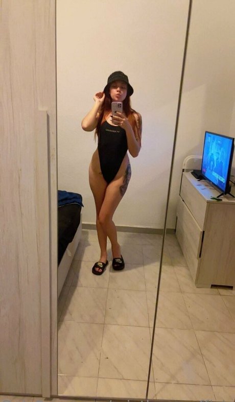asian petite onlyfans erotic images