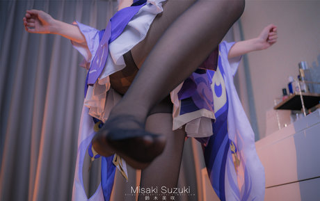 Misaki Suzuki adult model gallery
